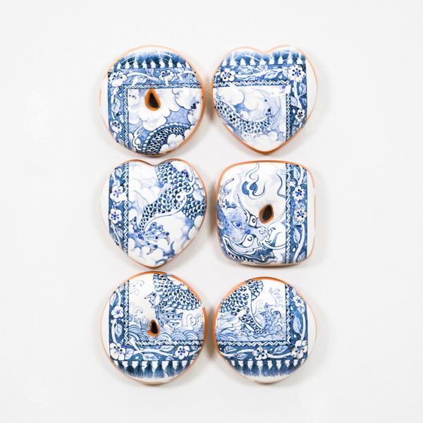 김재용_Blue and White Donut Set of 6(Raising Dragon Series)